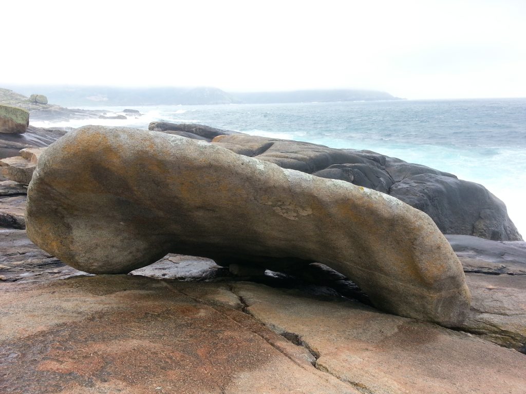 Piedra dos cadrís en Muxía